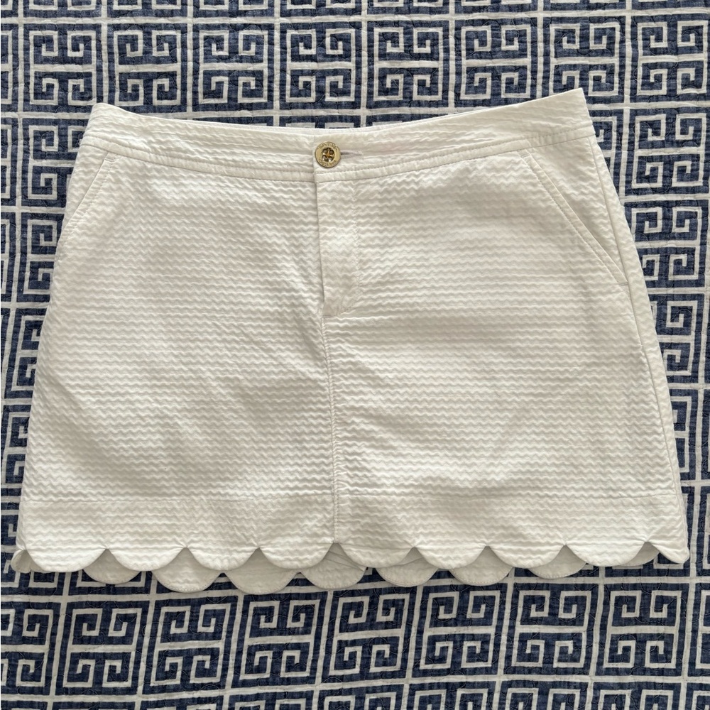 Lily Pulitzer skort size 4 white